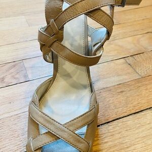 Calvin Klein Tan platform Strappy Women's Heels